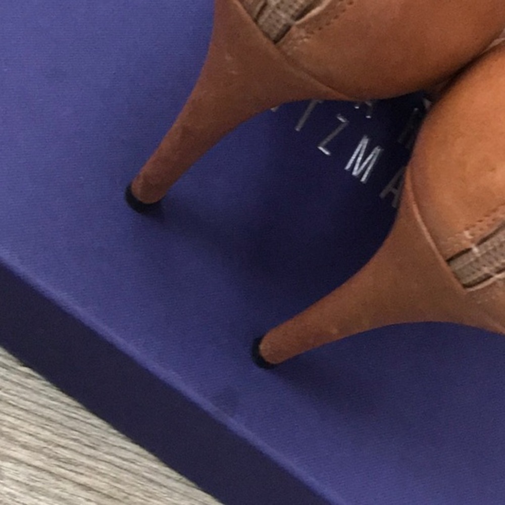 Stuart Weitzman Camel Heels - Picture 3 of 9